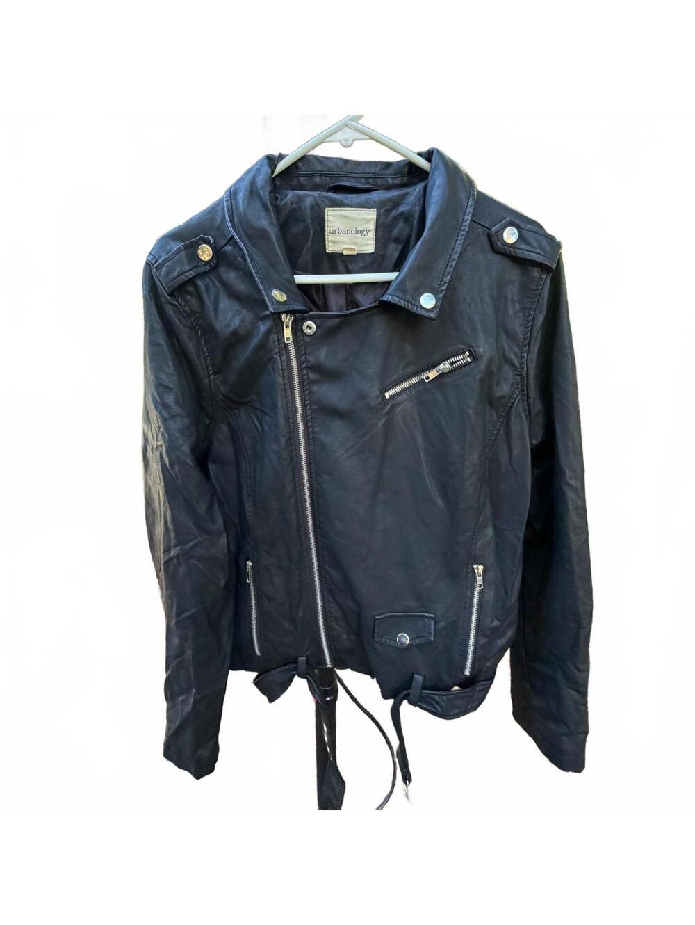 Wmn's 2XL Urbanology Women's Black Faux Leather Moto Jacket